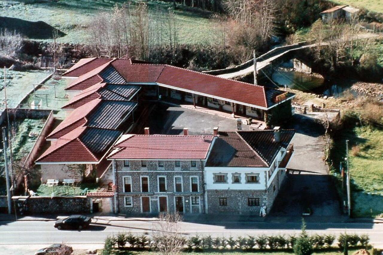 Hotel Rural "La Ruta De Cabrales" Mestas De Con Eksteriør billede