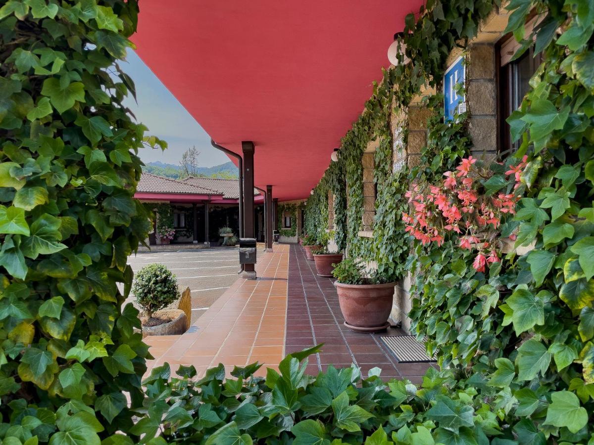 Hotel Rural "La Ruta De Cabrales" Mestas De Con Eksteriør billede