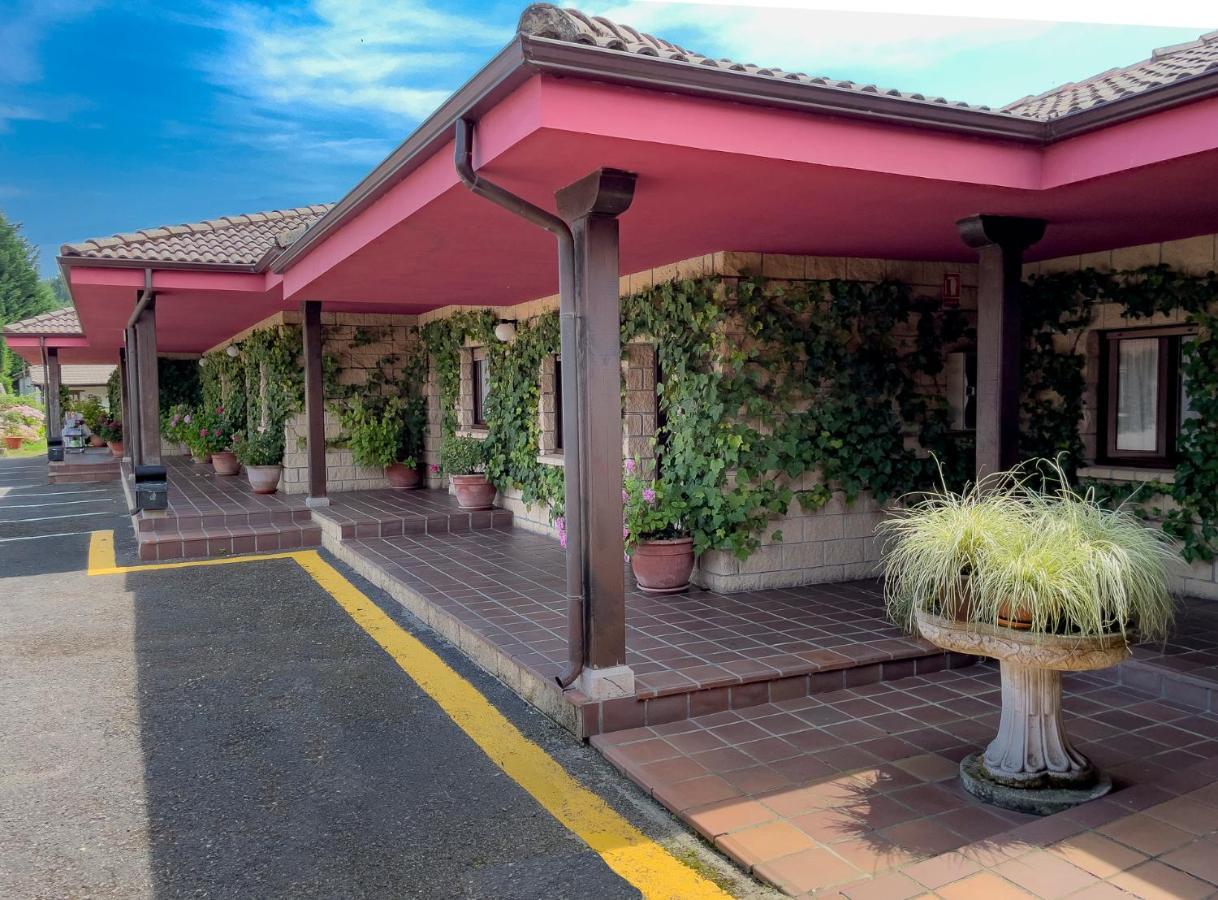 Hotel Rural "La Ruta De Cabrales" Mestas De Con Eksteriør billede
