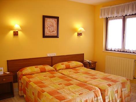 Hotel Rural "La Ruta De Cabrales" Mestas De Con Eksteriør billede